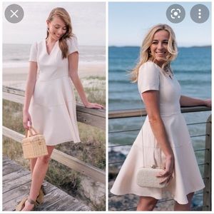 Gal Meets Glam Kate cream fit and flare dress, pockets, size 4, NWT